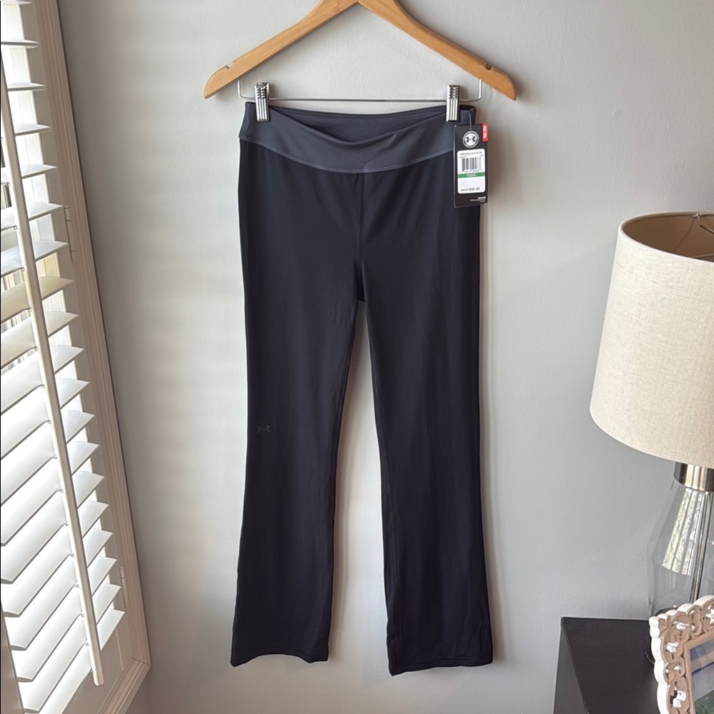 NWT Under Armour Girls Flare Leggings